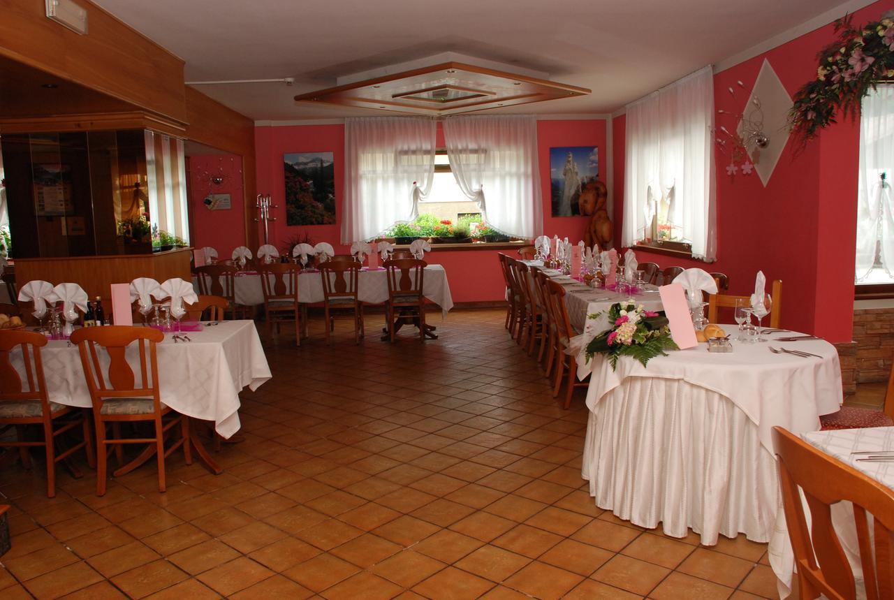 Albergo Ginevra Roncone Ngoại thất bức ảnh